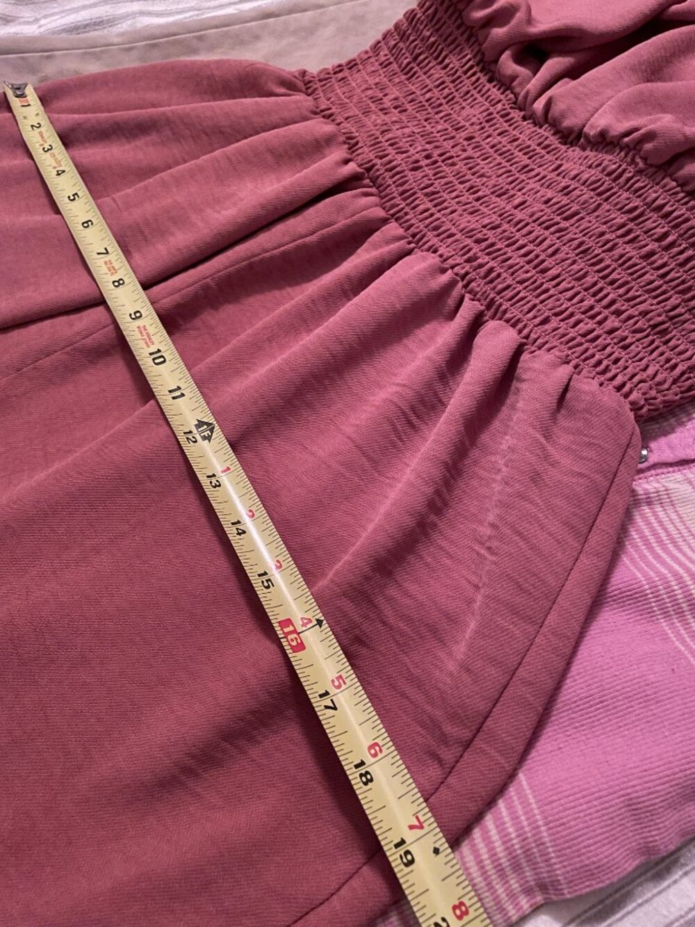 Beautiful ASOS Dress - Chic Neckline and Tapering Waist in Mauve / Dusty Rose - Picture 11 of 16